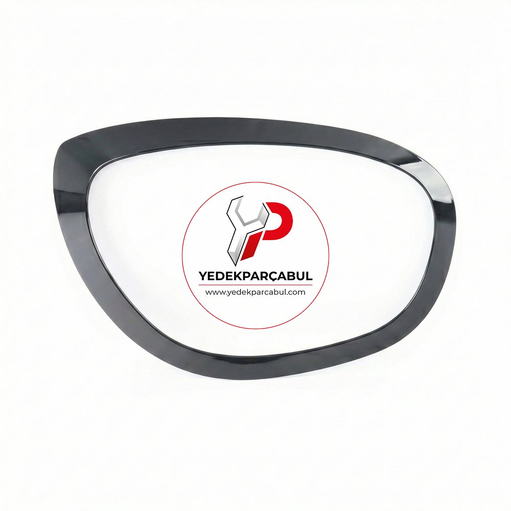 Sağ Ön Far Çerçevesi Parlak Siyah